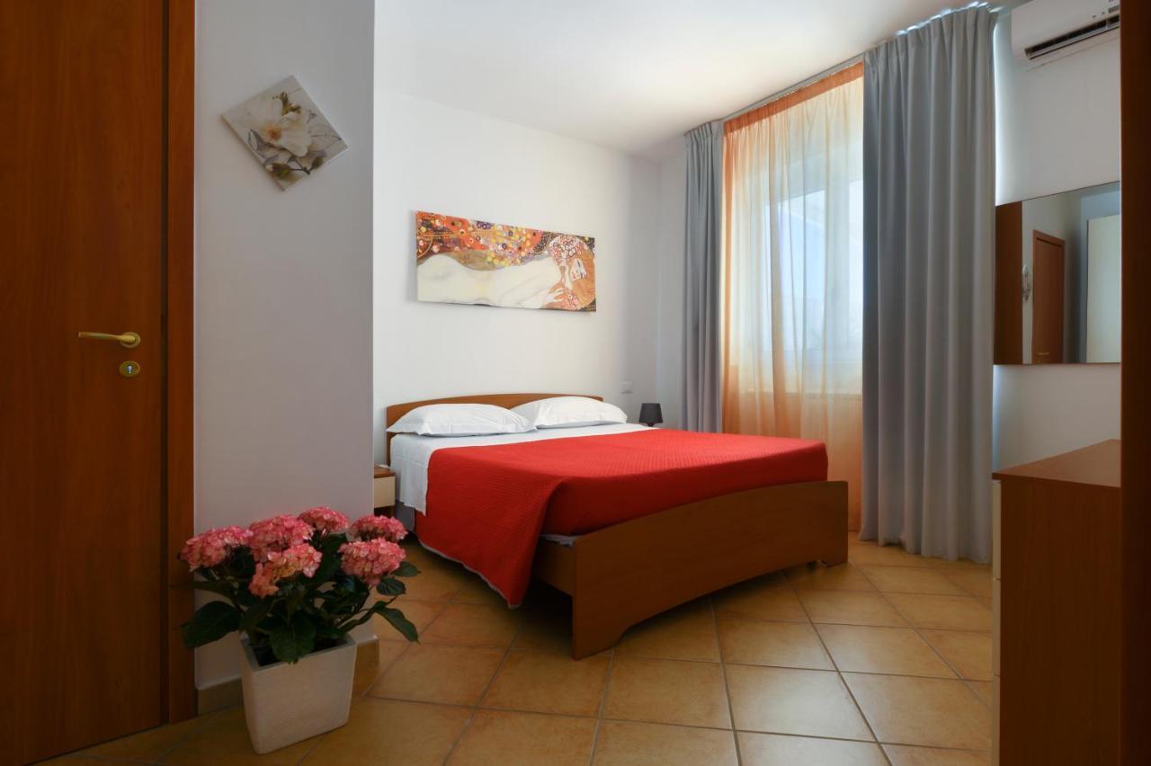 디소 Casa Cardignan B&B 외부 사진
